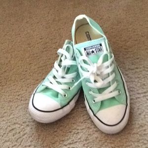 Sea foam green converse Chuck Taylors